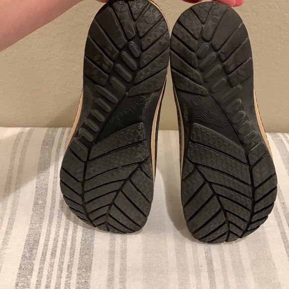 Dansko clogs waterproof - Picture 5 of 6